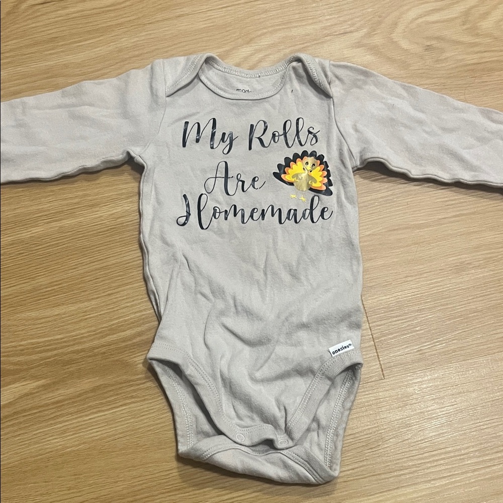 Modern Moments Organic Cotton Homemade Rolls‎ Thanksgiving Onesie 12M